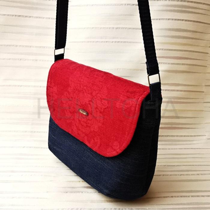 Modrá rilová kabelka s červenou klopou LAPIS 5