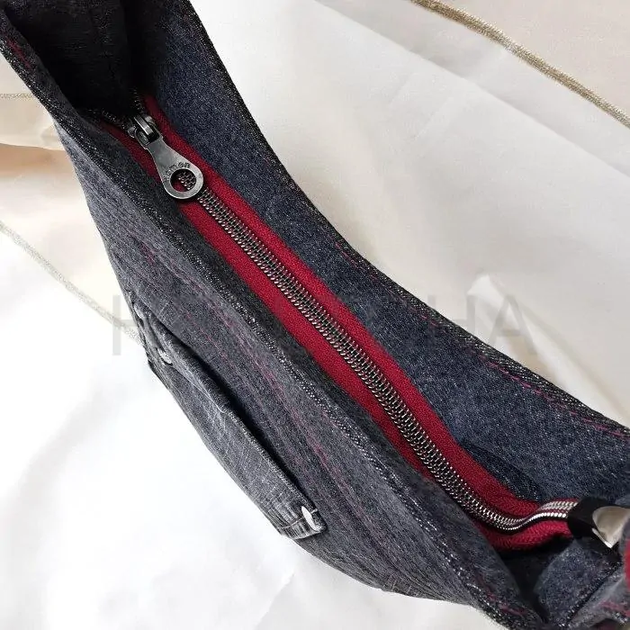 Černo-bordová crossbody kabelka CHALCEDON 5