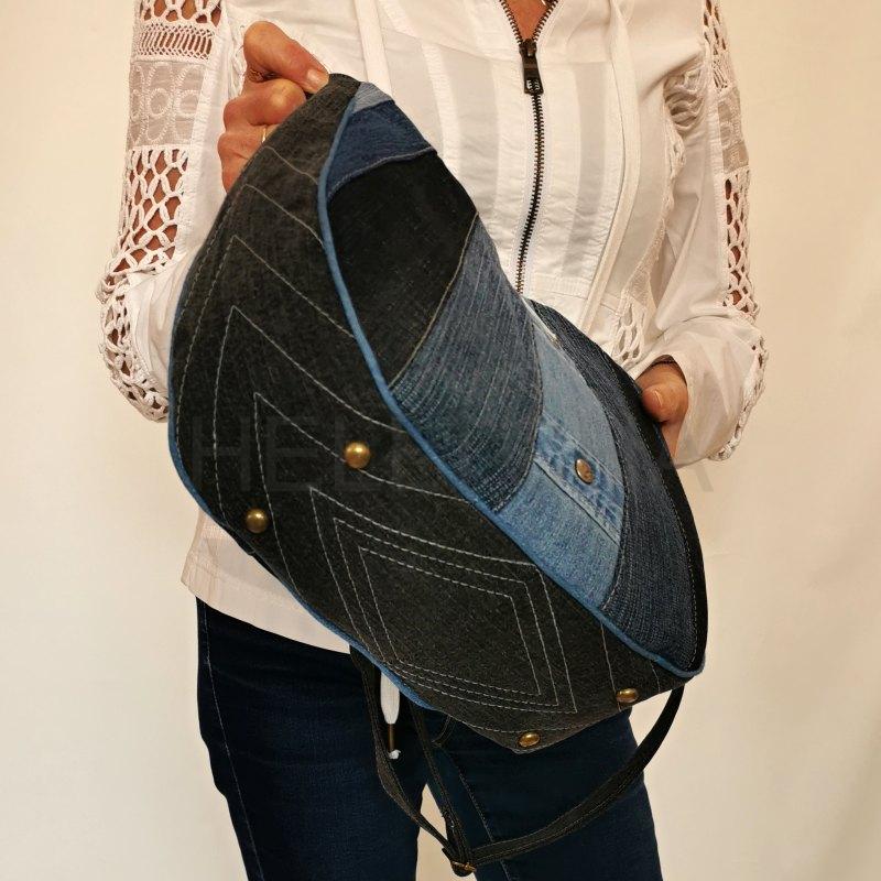 Ručně šitá černá jeansová kabelka AKSAMIT