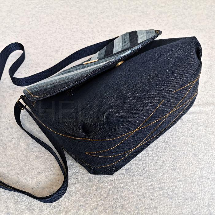 Jeansová crossbody kabelka s klopou SPINEL 1