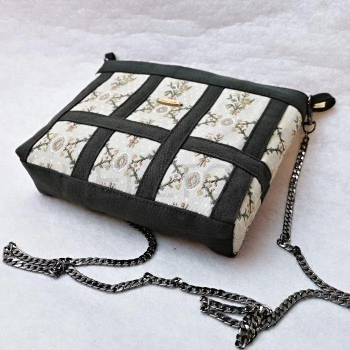 Originální gobelínová crossbody kabelka AKVAMARÍN 13