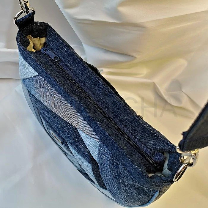 Ručně šitá riflová kabelka DIAMANT 7