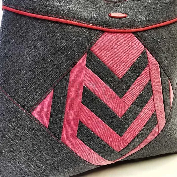 Černo-červená riflová kabelka ALEXANDRIT 4